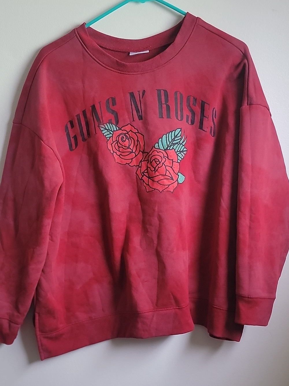 Guns N' Roses Red Graphic Crewneck Sweatshirt